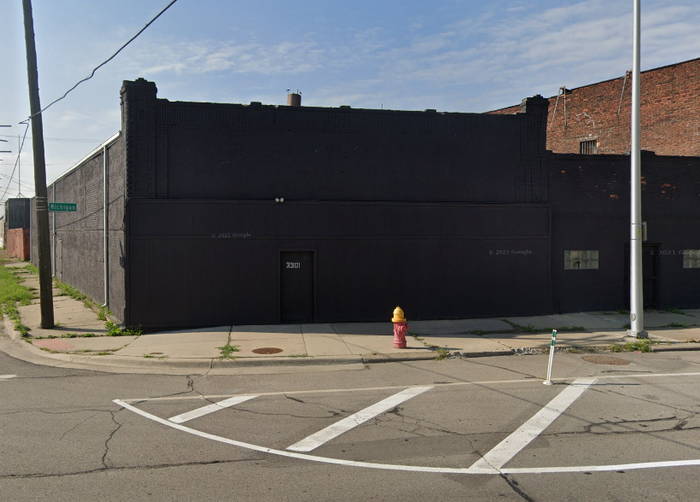 2021 street view of building Wolverine Theatre (Dale Theatre), Detroit